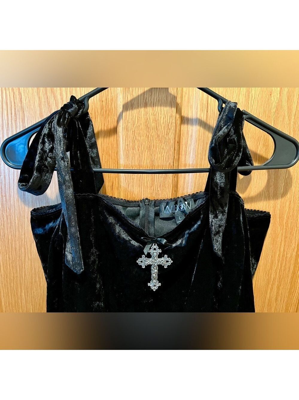 NWT Dolls Kill Widow Nocturnal Elegance Mini Dress in Black Velvet Silver Cross - Picture 8 of 16